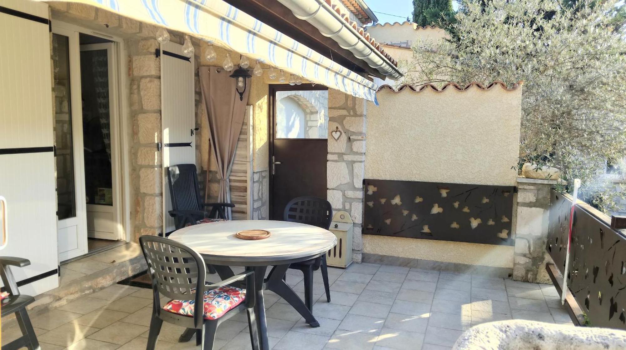 Les Lauriers Roses Holiday home